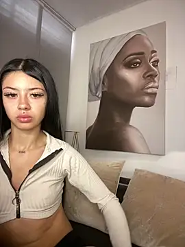 Snapshot of afrodita_pinkk chatting on April 2026 04:00:02 PM afrodita pinkk online show from April 2026 04:00:02 PM