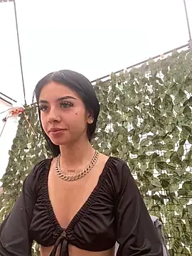 Snapshot of afrodita_pinkk chatting on April 2026 04:30:02 PM afrodita pinkk online show from April 2026 04:30:02 PM