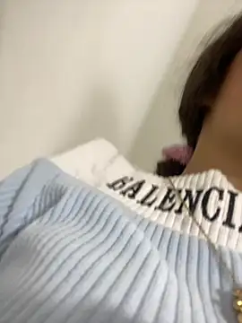 Snapshot of LINDA_EF chatting on April 2026 12:39:02 PM LINDA EF online show from April 2026 12:39:02 PM