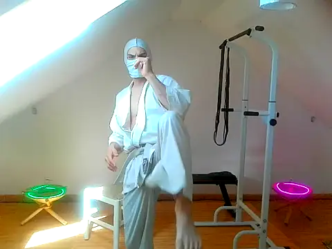 NinjaLaser online show from April 2026 11:22:02 AM