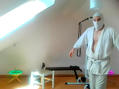 NinjaLaser online show from April 2026 11:27:01 AM