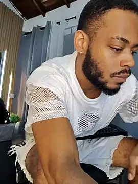 Snapshot of Oliver_bigblack_cock chatting on April 2026 06:02:01 PM Oliver bigblack cock online show from April 2026 06:02:01 PM