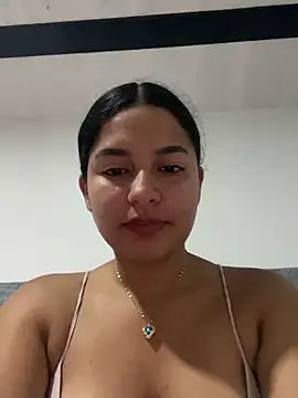 Snapshot of AbbyRousee chatting on March 2026 01:33:02 AM AbbyRousee online show from March 2026 01:33:02 AM