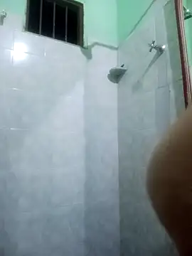 antonelared18 online show from April 2026 11:48:01 PM