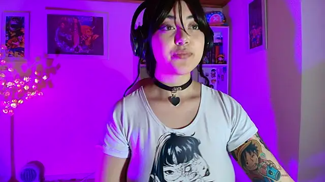 Snapshot of Nanachi_uwu chatting on May 2026 11:11:01 PM Nanachi uwu online show from May 2026 11:11:01 PM