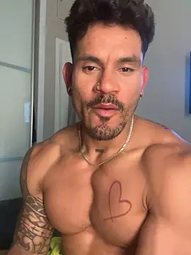 Snapshot of daniels-maison chatting on March 2026 12:16:01 AM daniels-maison online show from March 2026 12:16:01 AM