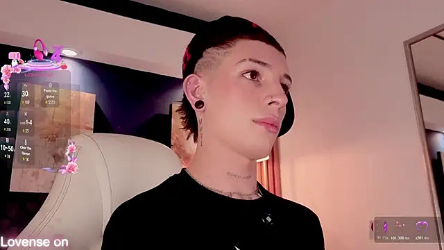 Snapshot of Luca_Prince_ chatting on March 2026 03:29:02 AM Luca Prince online show from March 2026 03:29:02 AM