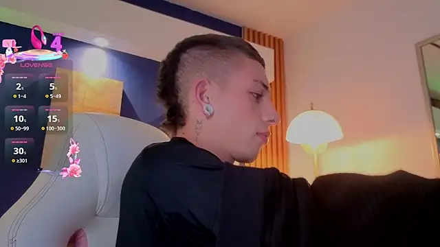 Snapshot of Luca_Prince_ chatting on April 2026 04:02:02 AM Luca Prince online show from April 2026 04:02:02 AM