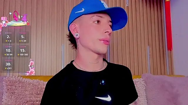 Snapshot of Luca_Prince_ chatting on April 2026 04:04:01 AM Luca Prince online show from April 2026 04:04:01 AM