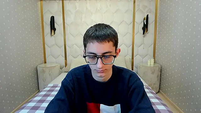 RonBevs online show from May 2026 07:33:01 PM