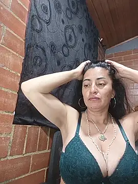 Snapshot of Alexandrina chatting on May 2026 08:05:01 PM Alexandrina online show from May 2026 08:05:01 PM