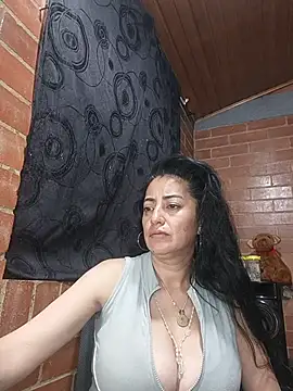 Snapshot of Alexandrina chatting on May 2026 08:03:02 PM Alexandrina online show from May 2026 08:03:02 PM