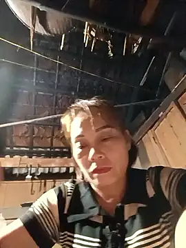 Snapshot of Lyly22x chatting on March 2026 03:48:01 PM Lyly22x online show from March 2026 03:48:01 PM