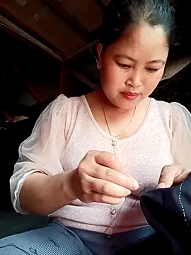 Snapshot of halenka_00 chatting on March 2026 01:43:01 AM halenka 00 online show from March 2026 01:43:01 AM