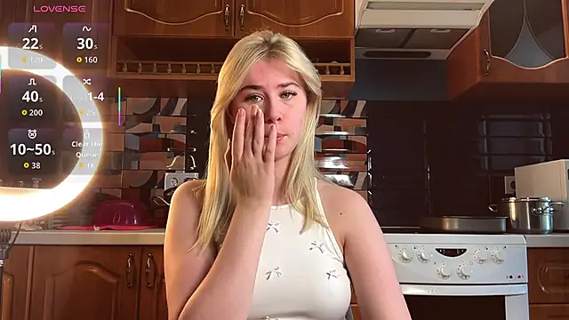 ivygenesis online show from April 2026 03:48:01 AM