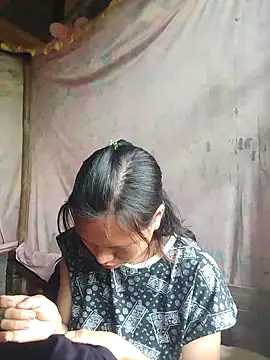 Snapshot of Lanin-i chatting on March 2026 01:00:02 AM Lanin-i online show from March 2026 01:00:02 AM