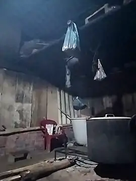 Snapshot of Lanin-i chatting on March 2026 12:27:02 PM Lanin-i online show from March 2026 12:27:02 PM