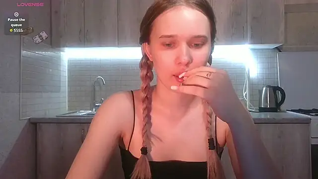 Alice Pleasance online show from June 2026 06:39:02 PM