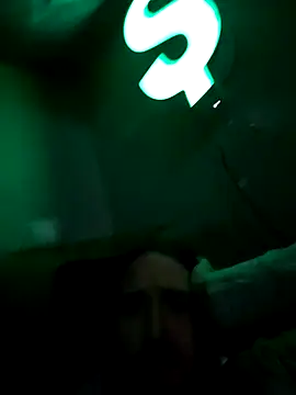 redandjuicy online show from March 2026 04:39:01 AM