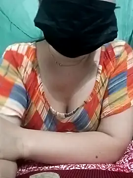 Snapshot of Any_120 chatting on April 2026 06:13:02 PM Any 120 online show from April 2026 06:13:02 PM