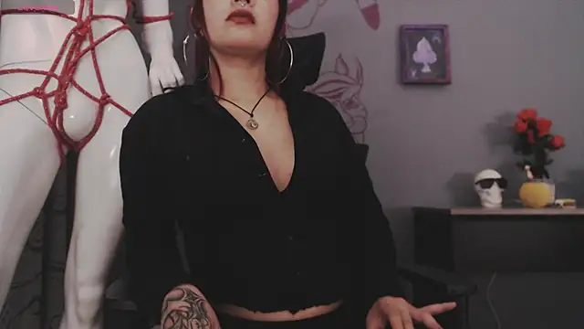 Regina Iris online show from April 2026 10:04:02 AM