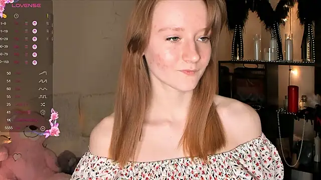 Snapshot of MalloryGray chatting on March 2026 02:22:02 PM MalloryGray online show from March 2026 02:22:02 PM