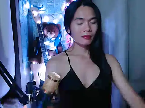 Snapshot of small_13 chatting on March 2026 04:43:01 PM small 13 online show from March 2026 04:43:01 PM