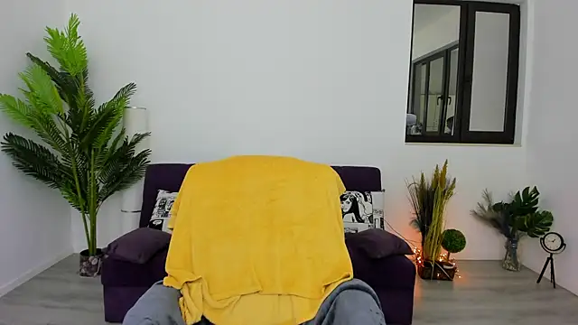 Nicolle Lexxy online show from April 2026 03:45:01 AM