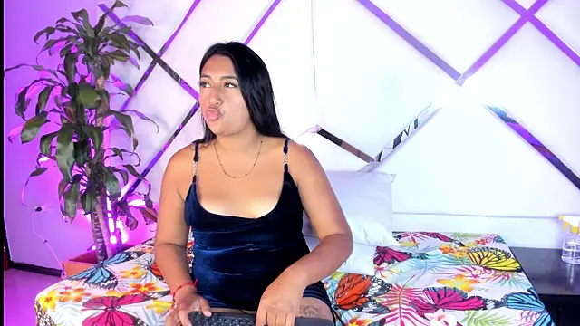 Snapshot of DestiinyBlack chatting on March 2026 01:11:02 PM DestiinyBlack online show from March 2026 01:11:02 PM