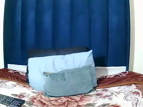 MelaniBbe online show from May 2026 04:59:02 PM