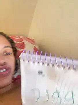 Snapshot of Mayacandy00 chatting on May 2026 06:59:01 PM Mayacandy00 online show from May 2026 06:59:01 PM