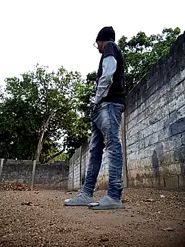 Snapshot of spittingpig1 chatting on March 2026 11:36:01 AM spittingpig1 online show from March 2026 11:36:01 AM