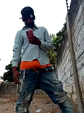 Snapshot of spittingpig1 chatting on March 2026 11:15:01 AM spittingpig1 online show from March 2026 11:15:01 AM