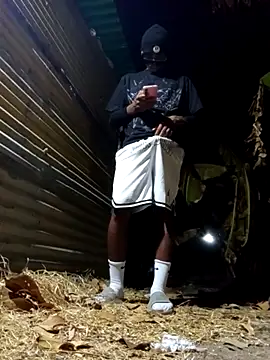 Snapshot of spittingpig1 chatting on March 2026 05:13:01 AM spittingpig1 online show from March 2026 05:13:01 AM