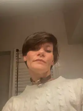 Snapshot of DtPORNBITCH chatting on April 2026 11:27:01 PM DtPORNBITCH online show from April 2026 11:27:01 PM