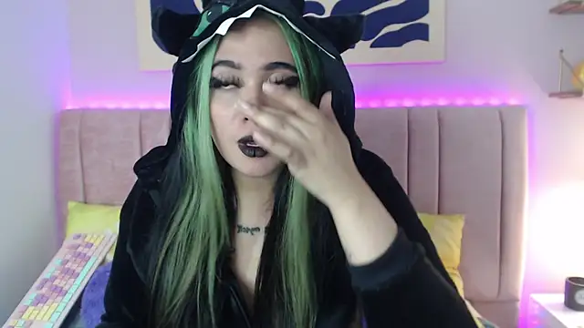 Liliith Zeniith online show from April 2026 08:42:02 PM