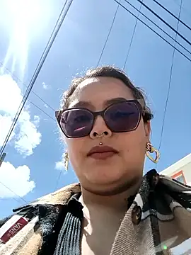 annie 27 online show from March 2026 03:38:01 PM