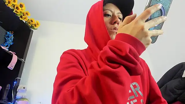 ItsAmara online show from March 2026 01:55:01 PM