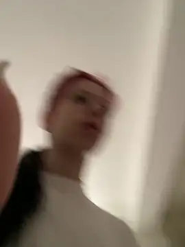 Snapshot of DeeaFoxy chatting on March 2026 12:42:01 PM DeeaFoxy online show from March 2026 12:42:01 PM