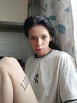 Snapshot of DeeaFoxy chatting on April 2026 10:53:02 AM DeeaFoxy online show from April 2026 10:53:02 AM