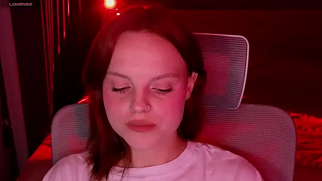 mollybossy online show from May 2026 02:23:01 PM