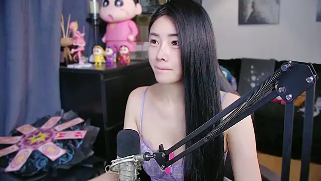 Snapshot of XiaoYuBao- chatting on April 2026 02:47:02 PM XiaoYuBao- online show from April 2026 02:47:02 PM