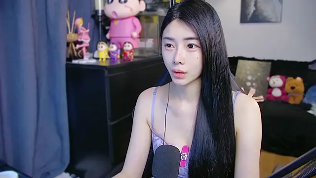 Snapshot of XiaoYuBao- chatting on April 2026 05:18:02 AM XiaoYuBao- online show from April 2026 05:18:02 AM