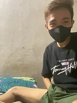 Snapshot of NIGHT_20 chatting on April 2026 07:17:01 AM NIGHT 20 online show from April 2026 07:17:01 AM