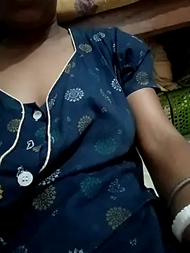 tulidas96778 online show from April 2026 01:23:01 PM