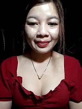 Yiyi102300 online show from April 2026 01:08:02 PM