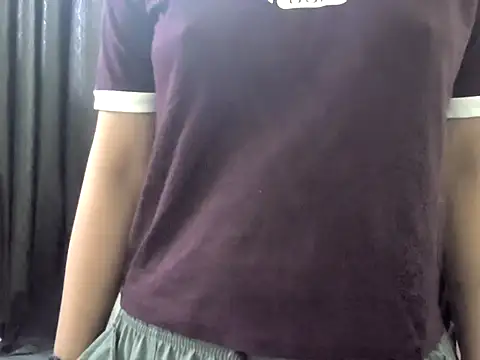 Aradya  online show from April 2026 07:14:01 PM