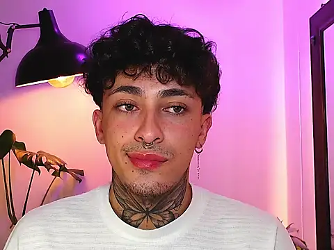 stevennavarro online show from March 2026 11:37:01 PM