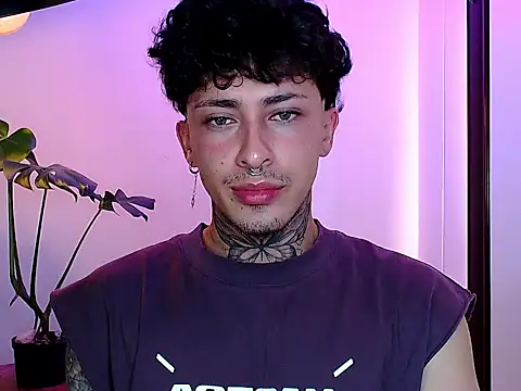 stevennavarro online show from March 2026 09:15:01 PM