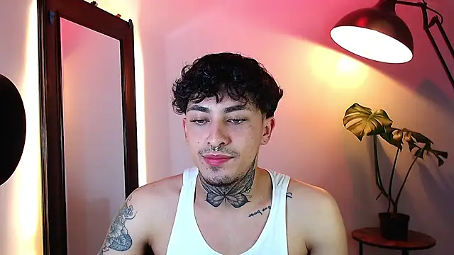 stevennavarro online show from April 2026 09:59:01 PM